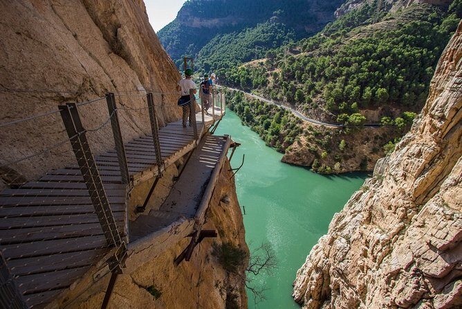 Dare to take a walk along the Caminito del Rey path private tour from Malaga - An In-Depth Look at the Caminito del Rey Private Tour