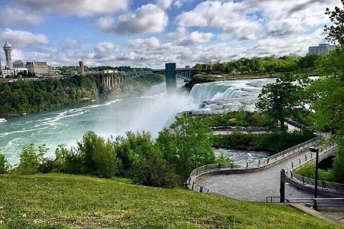 Daredevil Tour of Niagara Falls USA - Key Points