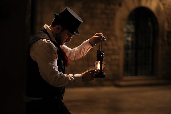Dark History and Legends Night Walk of Gothic Quarter - Discover the Darker Side of Barcelona’s Gothic Quarter