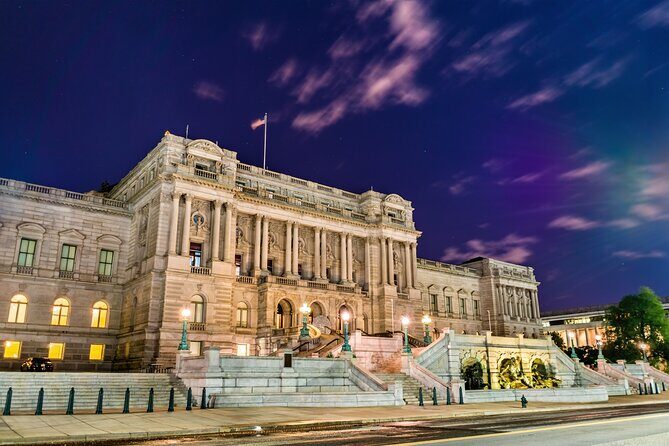 Dark History: Scandals of Capitol Hill Evening Walking Tour - Key Points
