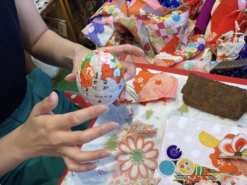 Daruchans House: Daruma Cloth-Covering Experience - What the 90 to 120 minutes include