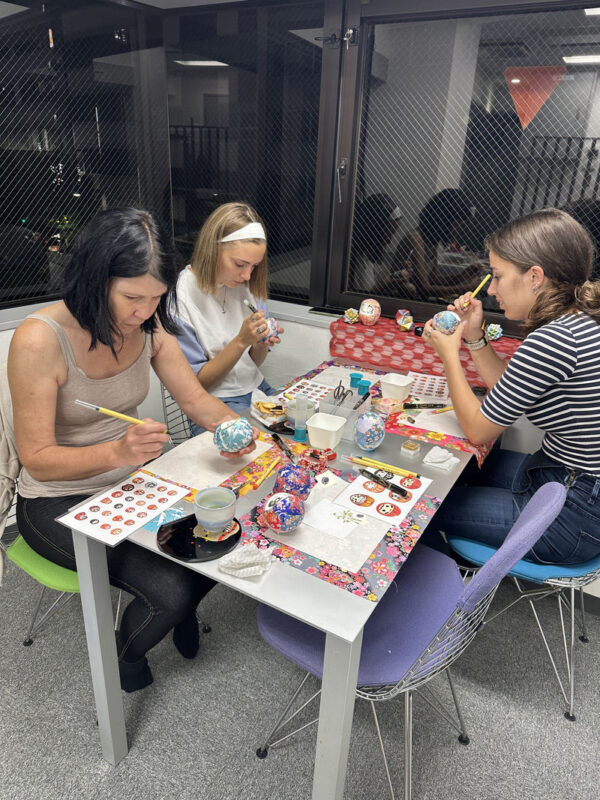 Daruma Workshop by Making your Own Japanese Souvenir in Shinjuku - Making a Daruma That Feels Like Yours