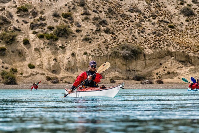 Darwin Experience - kayaks & adventure - A Kayaking Adventure with a Patagonian Twist in El Calafate