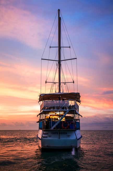 Darwin: Signature four course Sunset Dinner Cruise - Detailed Review of the Darwin Sunset Dinner Cruise