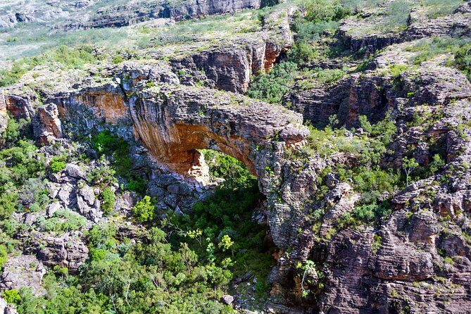 Darwin to Kakadu Day Trip by Air Including Yellow Water Cruise - FAQ