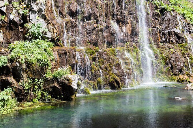 Dashbashi Canyon. The village of Asureti and Didgori monument. - FAQ