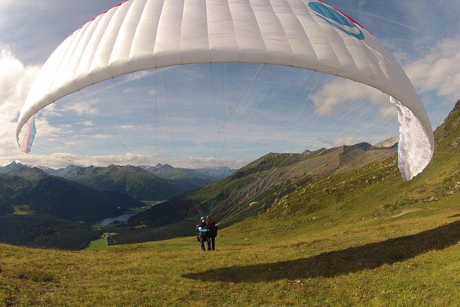 Davos Absolutely Free Flying Paragliding Tandem Flight 1'000 Meters High - FAQ
