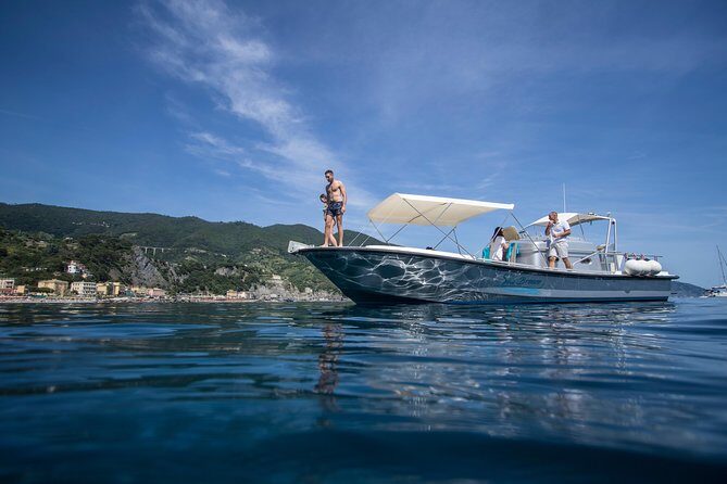 Day Boat Tour Cinque Terre & Porto Venere - Discover the Cinque Terre & Porto Venere by Boat: A Complete Review