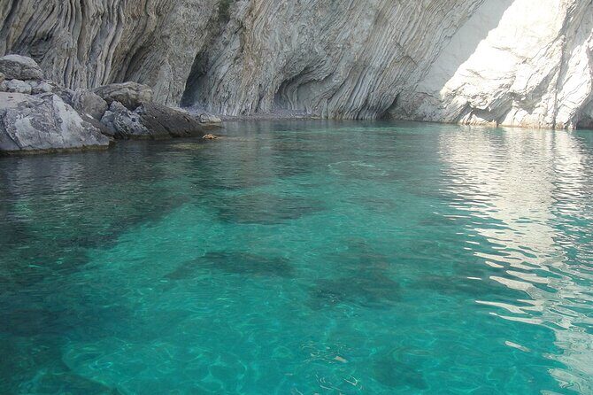 Day Cruise by Sailboat - Route: Bari and its coastline - Who Should Book This Tour?