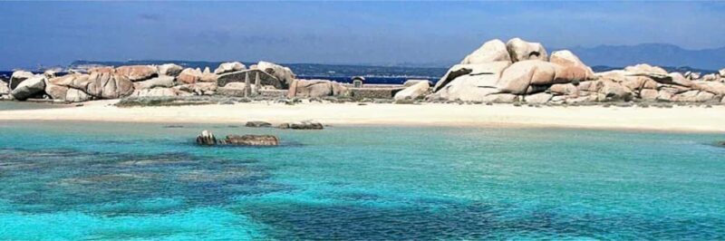 Day cruise to the Cerbicales & Lavezzi Islands with lunch - The Crowded Atmosphere and Practicalities