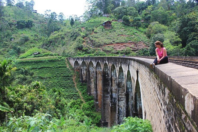 Day Excursions to Horton Plains & Local Train Experience from Ella - Who Should Consider This Tour?