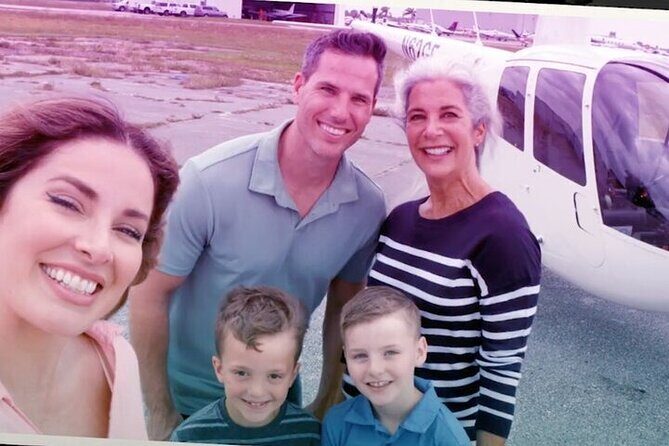 Day Flight 31 miles Helicopter Tour over all the Theme Parks - Experience the Magic from Above: A Complete Review of the Day Flight 31 Miles Helicopter Tour in Orlando