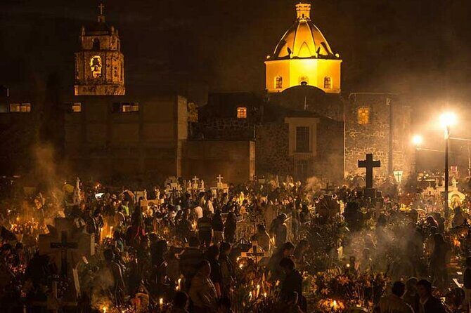 Day of the Dead in Mixquic Private Tour with transport from CDMX - Exploring the Day of the Dead in Mixquic: An Authentic Tale