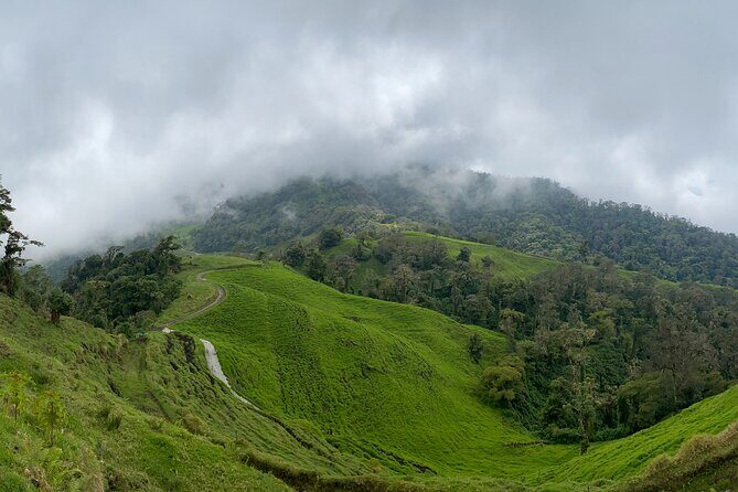 Day pass Iral Cloud Forest trails and lunch - FAQ