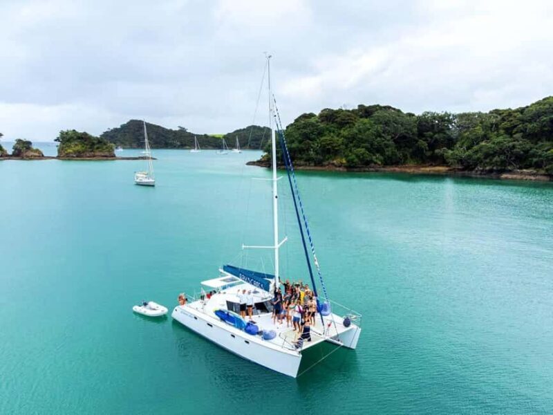 Day Sailing Charter on Catamaran with Lunch : Bay Of Islands - FAQ