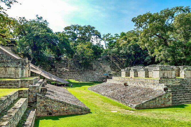 Day Tour: Copan Ruins UNESCO World Heritage Site in Honduras from San Salvador - Exploring the San Salvador City Tour and Panchimalco