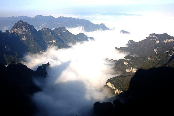 Day Tour for Tianmen Mountian and The Longgest Glass Bridge in the world - Detailed Review of the Tour Experience
