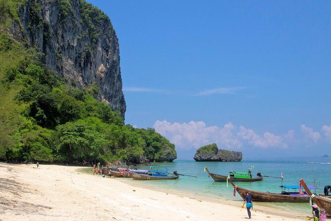 Day Tour from Phuket to 4 Islands in Krabi by Ferry & Speedboat - Lunch Break by the Beach