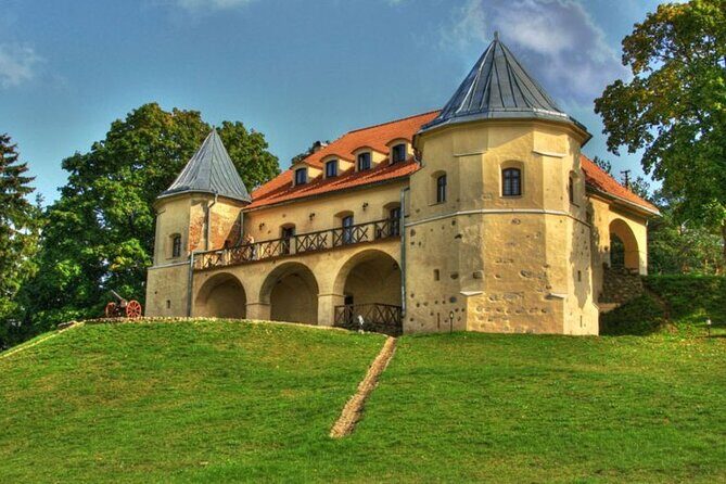 Day tour From Vilnius to Belarus border a frozen corner of Europe - Discover a Frozen Corner of Europe: Vilnius to Belarus Border Day Tour