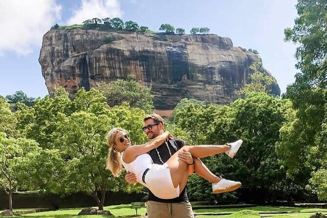 Day Tour Kandy to Sigiriya with Dambulla Cave Temple Excursion - FAQ