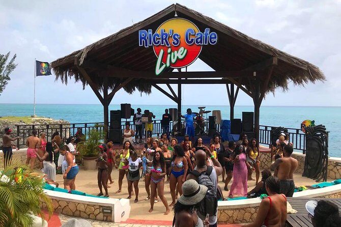 Day Tour Negril Beach & Ricks Cafe - An In-Depth Look at the Tour Experience