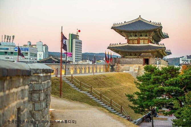 Day Tour of Suwon Hwaseong Fortress Starfield Waujeongsa Temple - Authentic Insights from Travelers