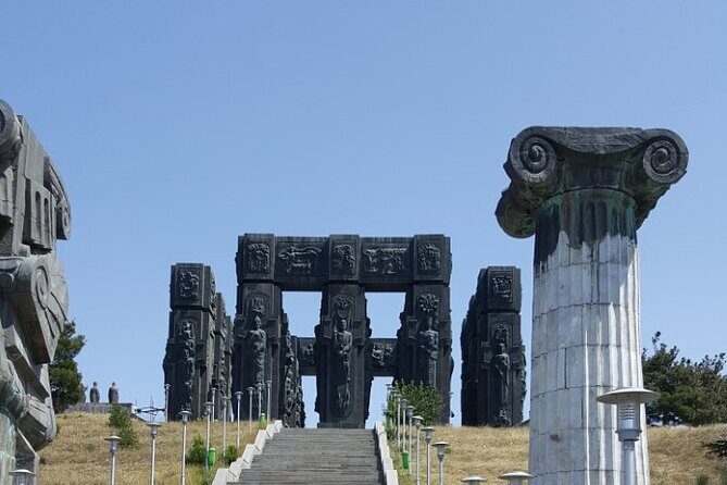 Day Tour Tbilisi - Mtskheta - Jvari - Chronicles of Georgia Monument-Tbilisi - Experience the Best of Tbilisi and Mtskheta in a Day