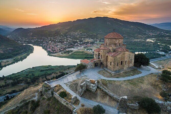Day Tour Tbilisi - Mtskheta - Jvari - Chronicles of Georgia Monument-Tbilisi - Key Points