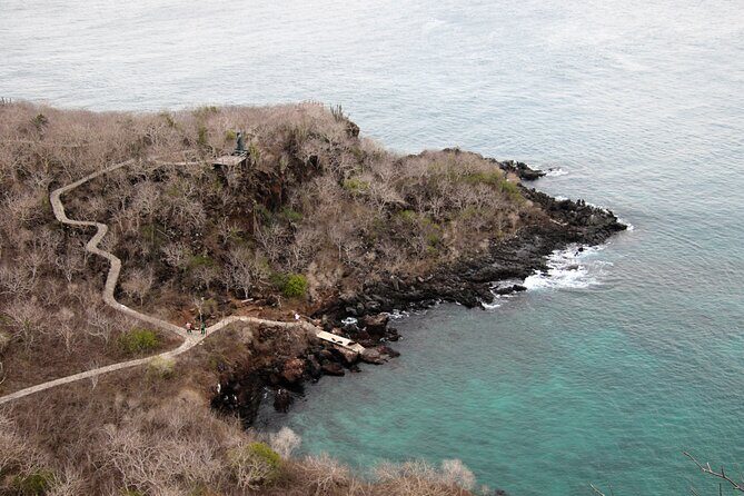 Day tour to San Cristobal Island with private Land Tour and snorkeling - FAQ