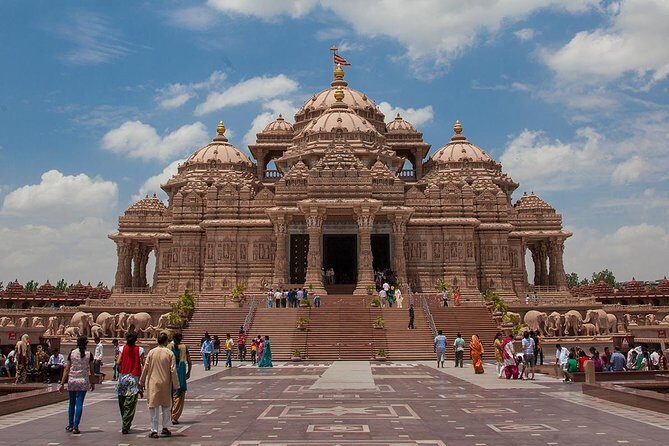 Day Trip Akshardham Temple - Exploring the Akshardham Temple: A Practical Guide to Your Day Trip in Delhi