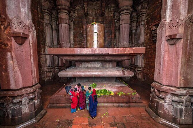 Day Trip Bhopal to Bhimbetka Caves World Heritage and Bhojpur - The Sum Up
