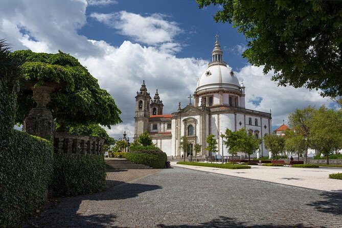 Day Trip Braga and Guimarães from Porto - Second Stop: Braga