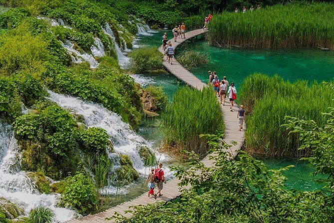 Day Trip from Dubrovnik to Plitvice Lakes - Exploring the Dubrovnik to Plitvice Lakes Day Trip