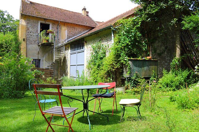 Day Trip from Paris - French Food Experience in a Country House - FAQ