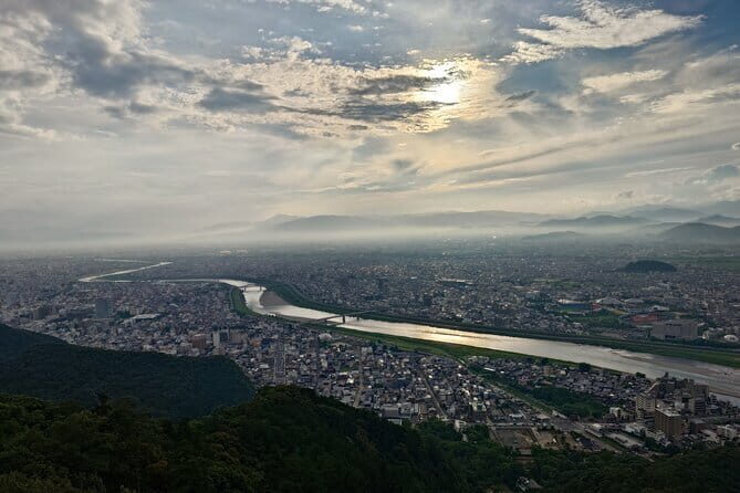 Day Trip Gifu Highlight Tour by Public Transportation from Nagoya - Exploring Gifu: The Heart of a Historic and Natural Treasure Chest