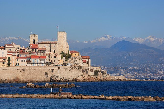 Day trip: Nice to Antibes along the sea by electric bike - A Coastal Ride from Nice to Antibes on an Electric Bike