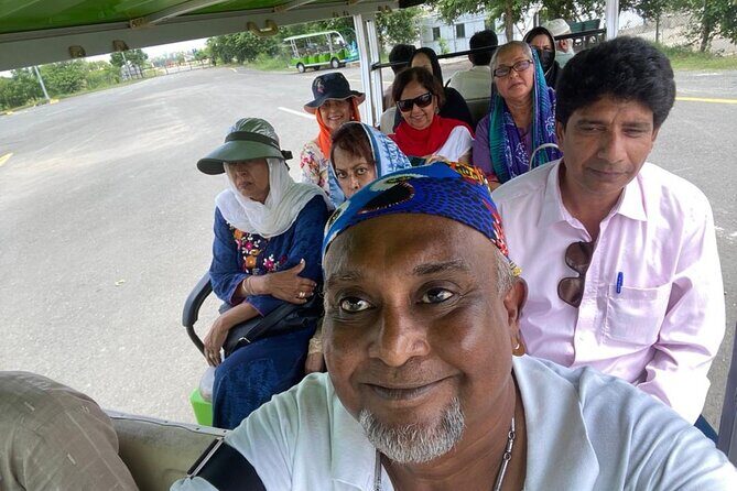 Day trip of Gurdwara Kartarpur Darbar sahib - What We Think: The Pros and Cons