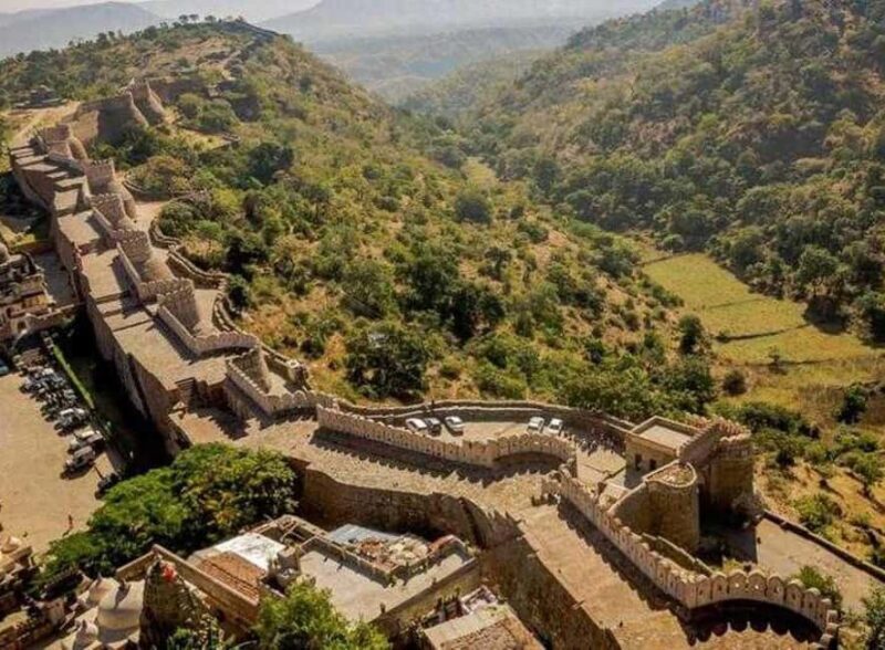 Day Trip Of Kumbhalgarh Fort & Wildlife Safari From Udaipur - A Deeper Look at the Itinerary and Experience