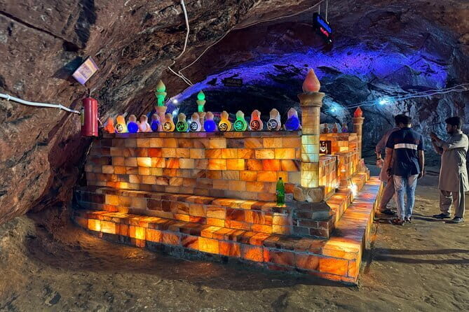 Day Trip Of Salt Mines and Katas Raj From Lahore and Islamabad - Exploring the Salt Range and Katas Raj Temples: An Authentic Experience