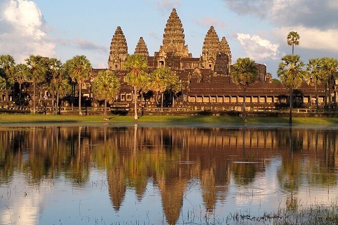 Day trip Phnom Penh to Siem Reap & Return back - Key Points