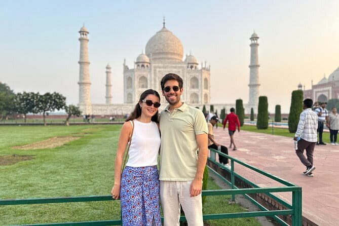 Day Trip Taj Mahal, Agra Fort & Baby Taj Tour from Delhi by Car - Exploring India in a Day: Taj Mahal, Agra Fort & Baby Taj Tour from Delhi