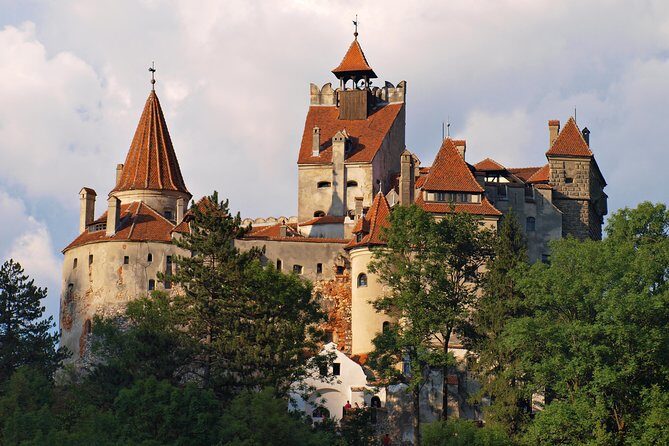 Day Trip Through Brasov in Transylvania and Bran, Peles, and Rasnov Castles - Final Words