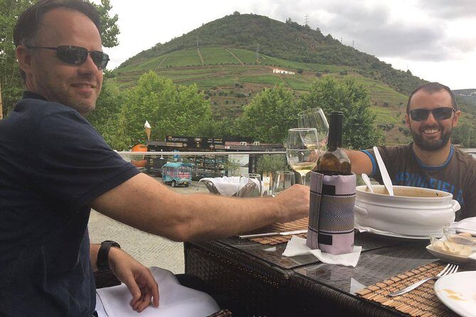Day Trip Through the Enchanting Douro Valley #DuckSideOfPorto - A Deep Dive into the Douro Valley Day Trip