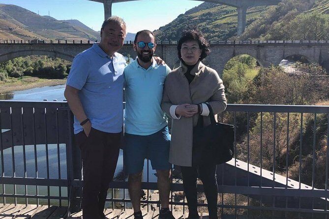 Day Trip Through the Enchanting Douro Valley #DuckSideOfPorto - FAQ