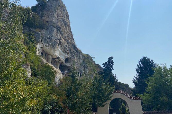 Day Trip to Bulgaria and Veliko Tarnovo from Bucharest - A Thorough Look at the Itinerary