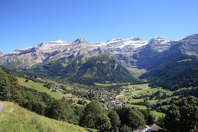 Day trip to Glacier 3000 from Montreux - Transportation and Group Size