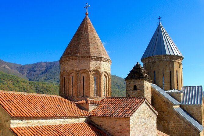Day Trip to Kazbegi and Gudauri - Who Should Consider This Tour?