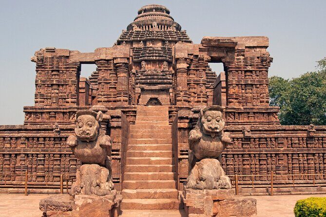 Day Trip to Konark (Guided Private Sightseeing Experience from Bhubaneswar) - Key Points