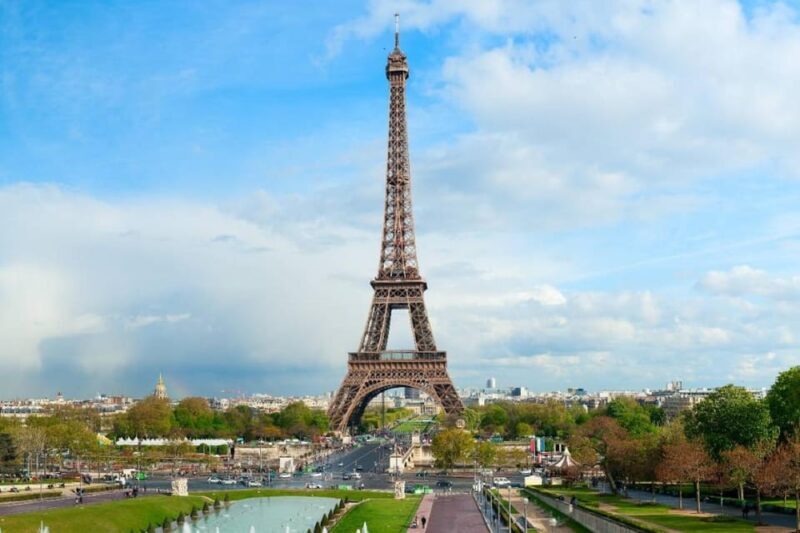 Day Trip to Paris with a 3-course Lunch - The Journey Begins at St Pancras