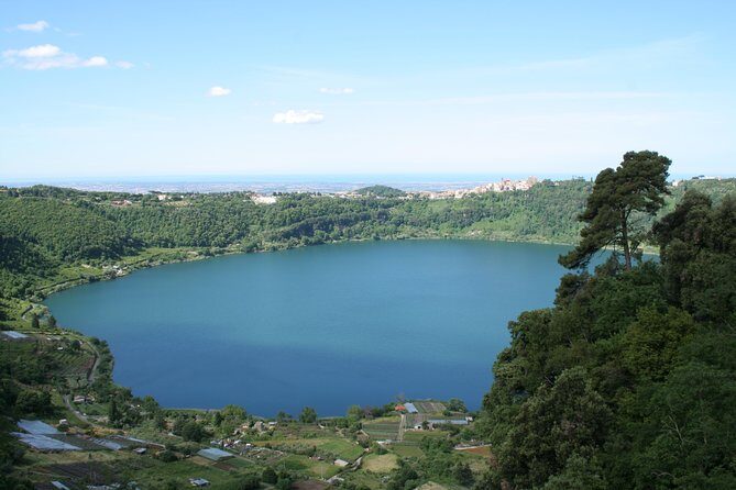 Day Trip to Rome Countryside including Nemi, Frascati, Castelgandolfo - FAQ